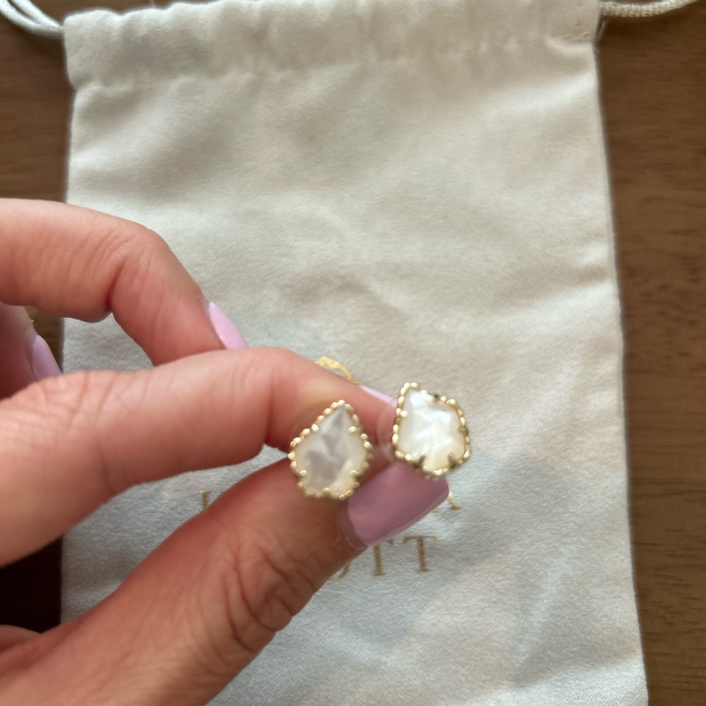 Kendra Scott stud earrings